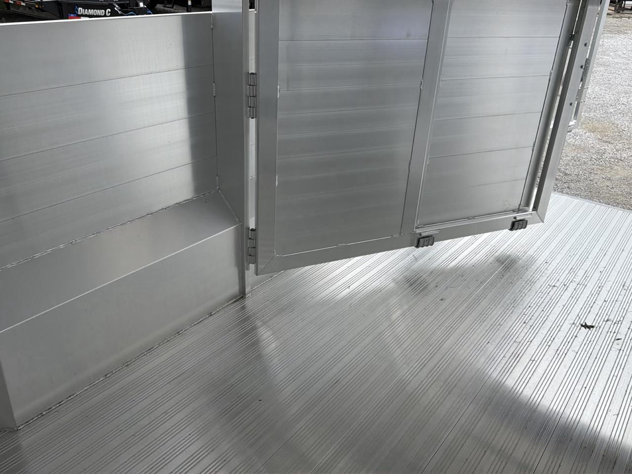 Hillsboro Endura Aluminum Livestock  2027