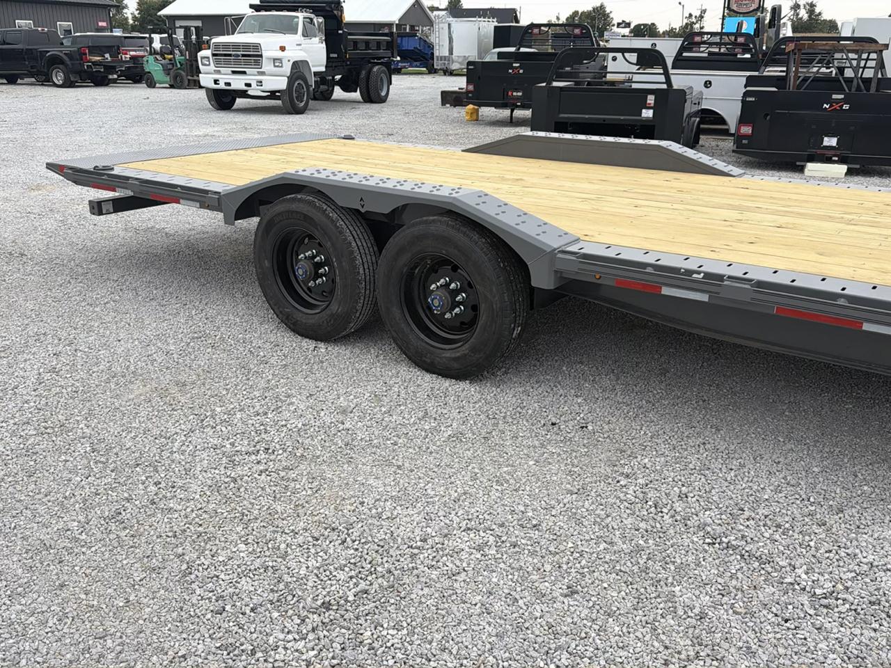 Diamond C Trailers HXD  2027