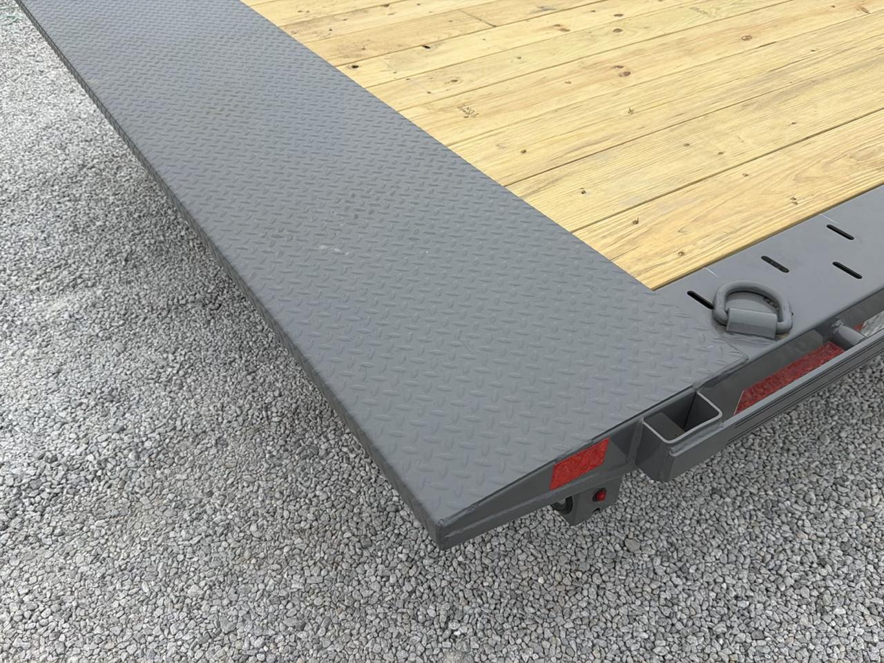 Diamond C Trailers HXD  2027