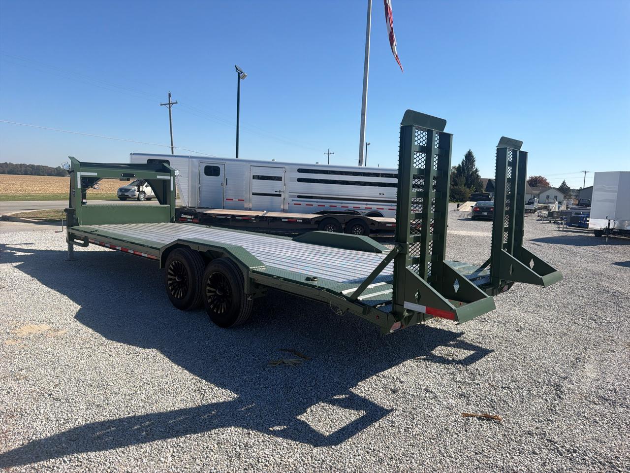 Diamond C Trailers LPX  2027