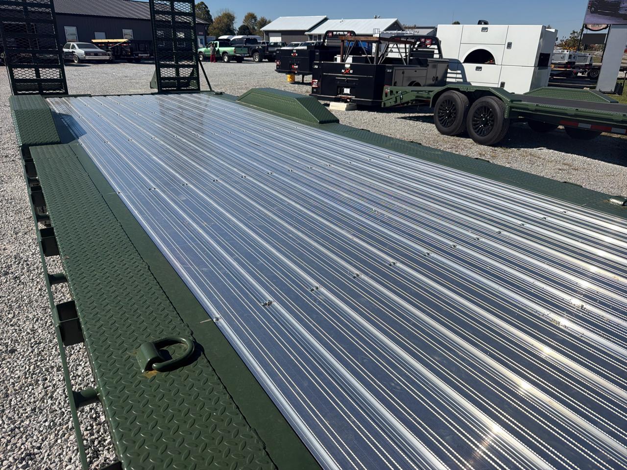 Diamond C Trailers LPX  2027