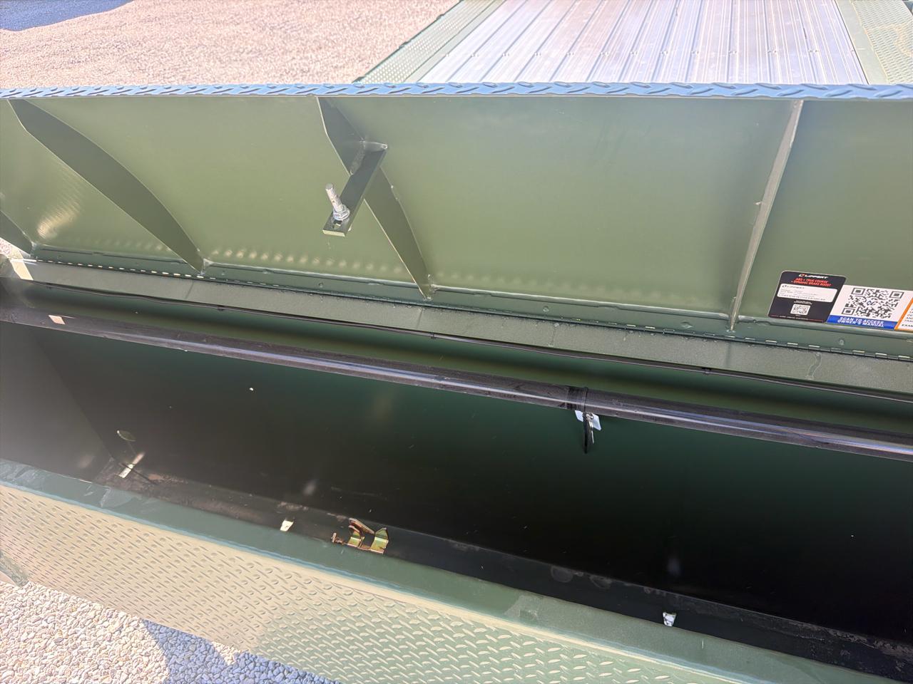 Diamond C Trailers LPX  2027