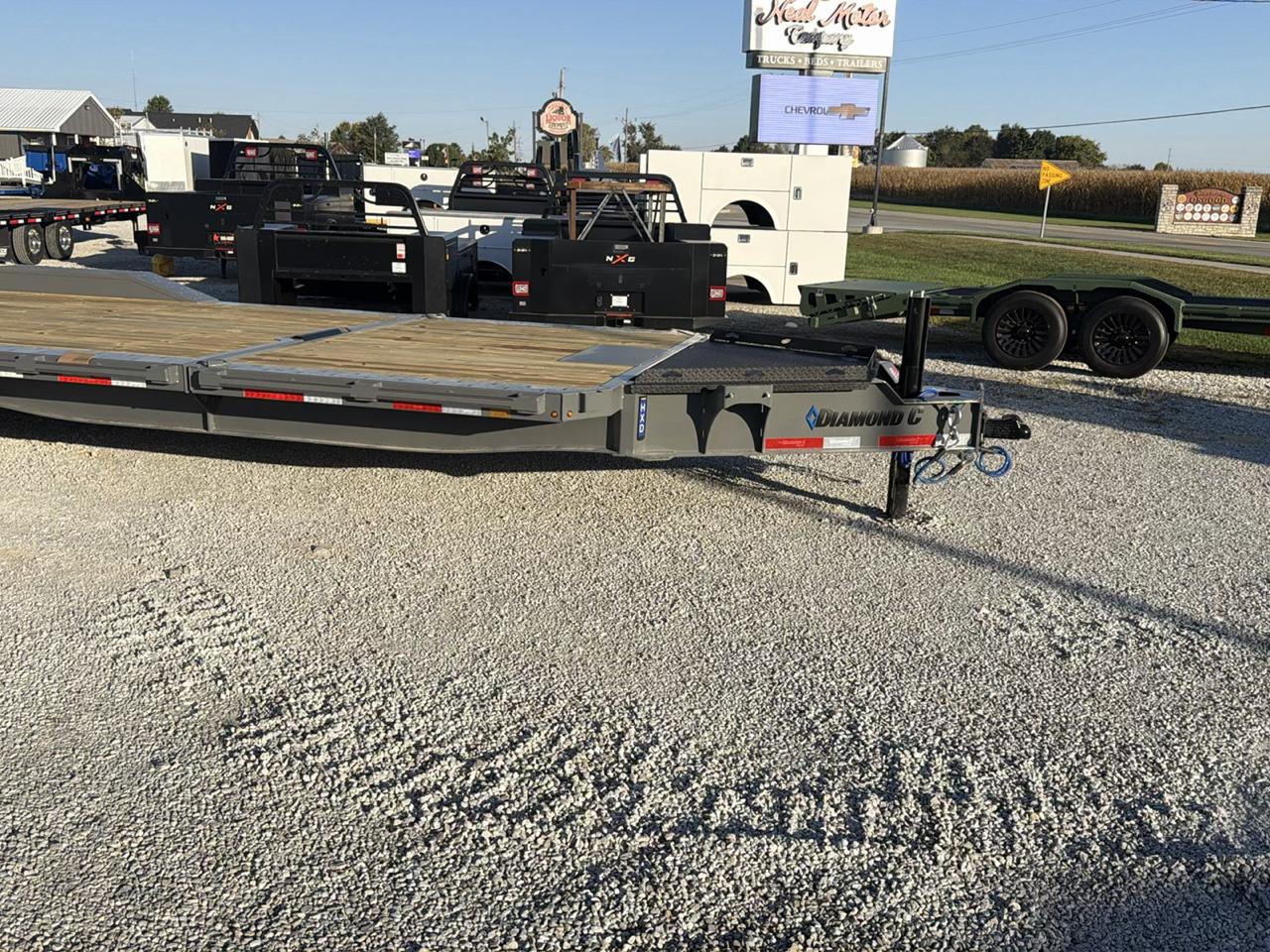 Diamond C Trailers HXD  2027