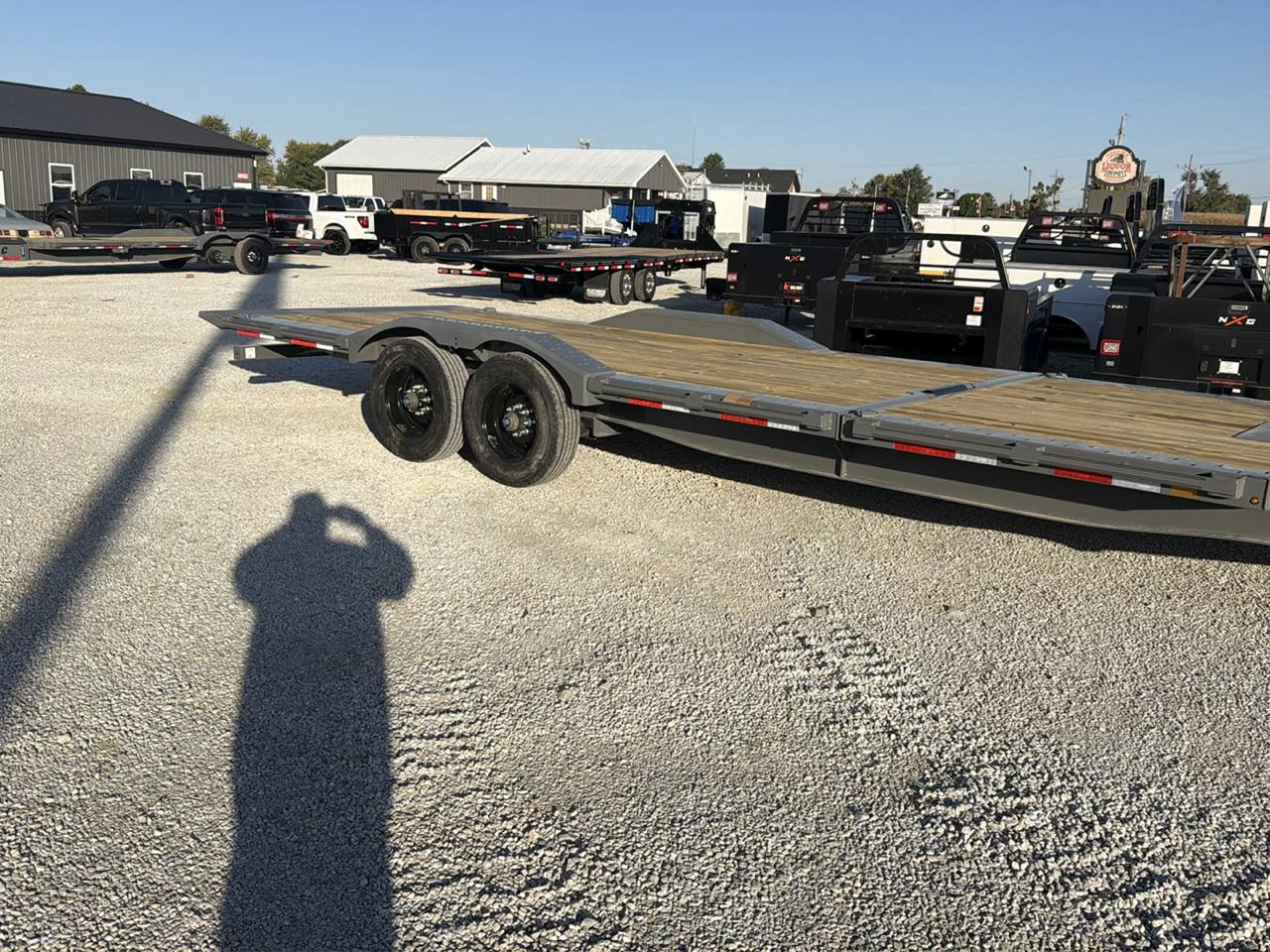 Diamond C Trailers HXD  2027