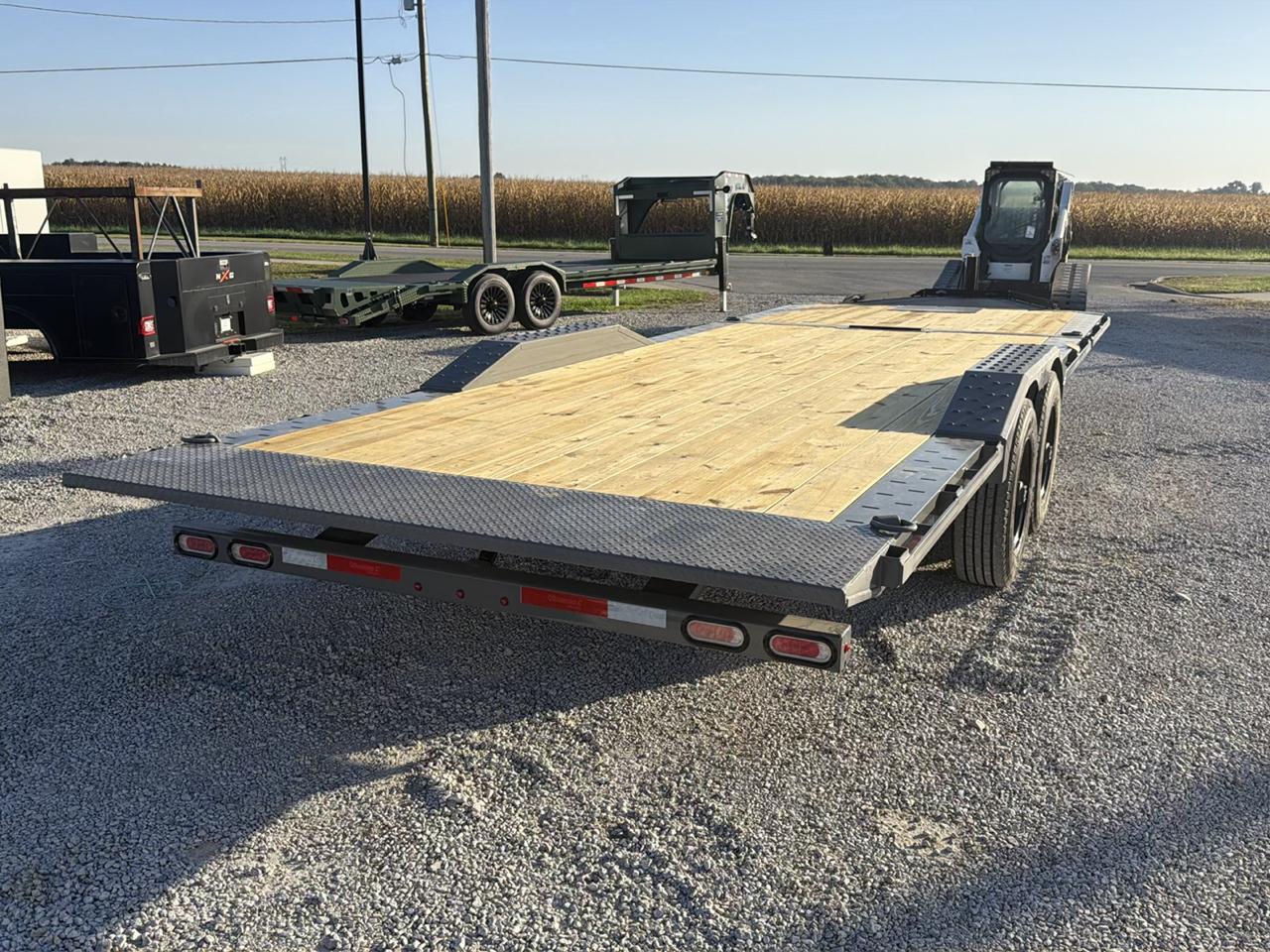 Diamond C Trailers HXD  2027