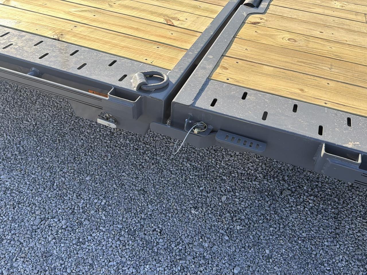 Diamond C Trailers HXD  2027