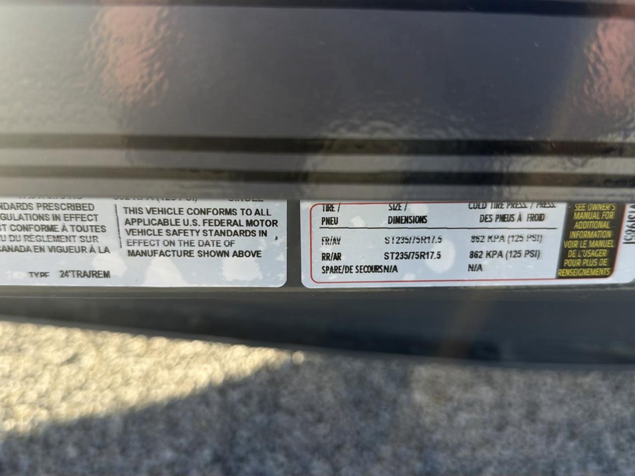Diamond C Trailers HXD  2027