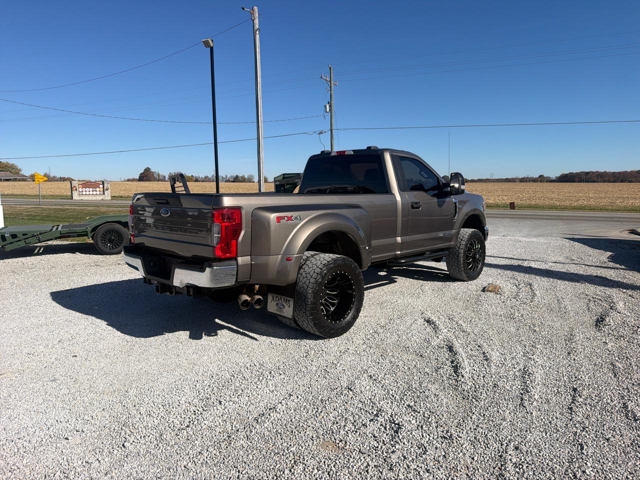 Ford Super Duty F-350 DRW 4WD Reg Cab 137" XL 2020