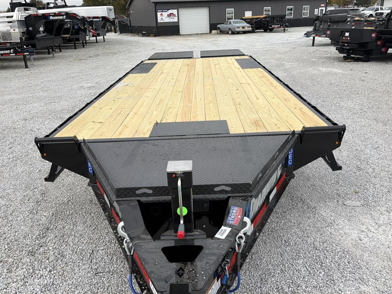 Diamond C Trailers DEC  2027