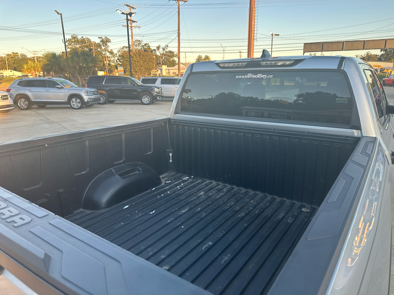 Toyota Tundra 4WD SR5 CrewMax 5.5' Bed (Natl) 2022 Toyota Tundra 4WD SR5 CrewMax 5.5' Bed (Natl) 2022