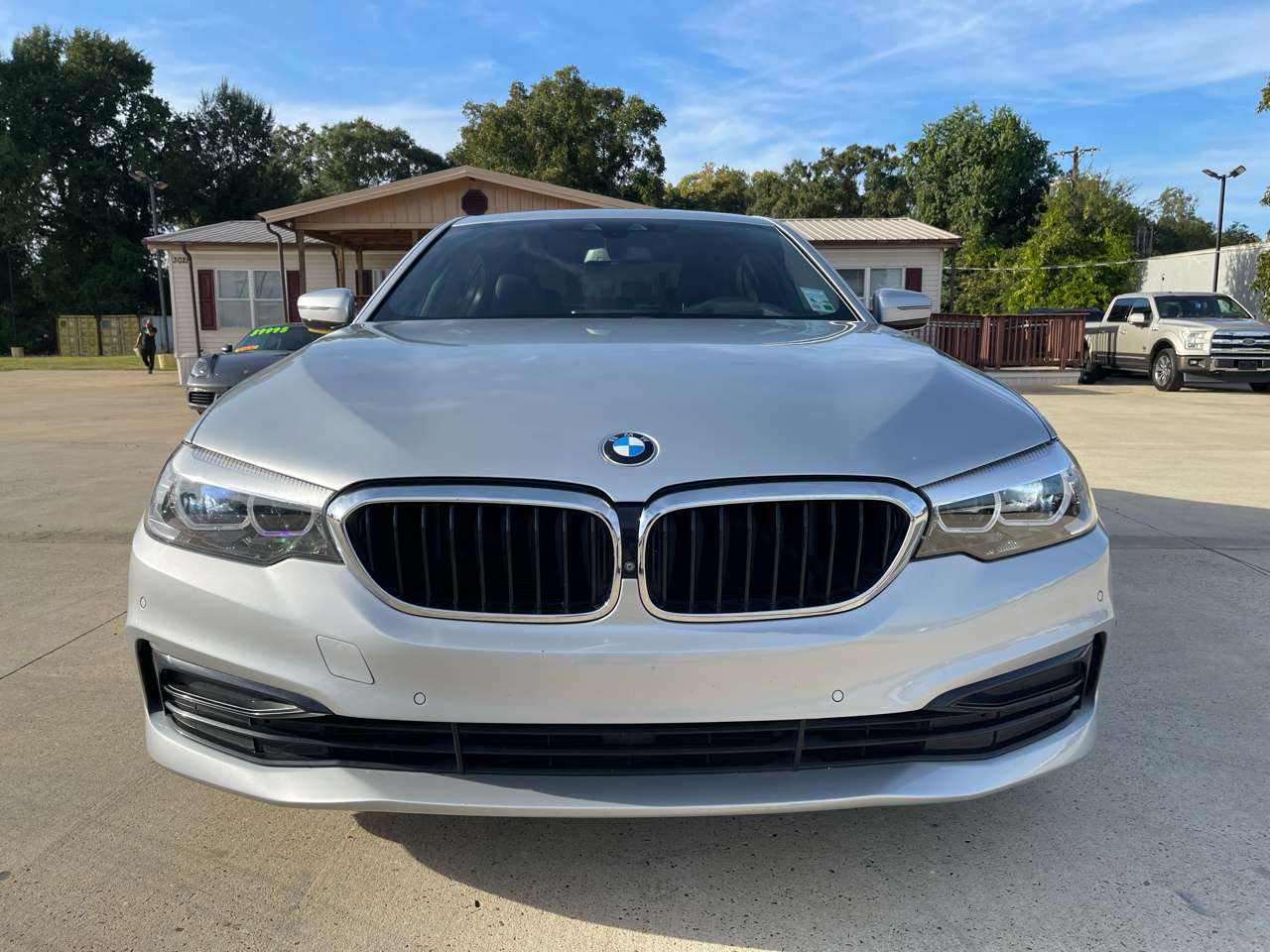 BMW 5 Series 530i Sedan 2019 BMW 5 Series 530i Sedan 2019