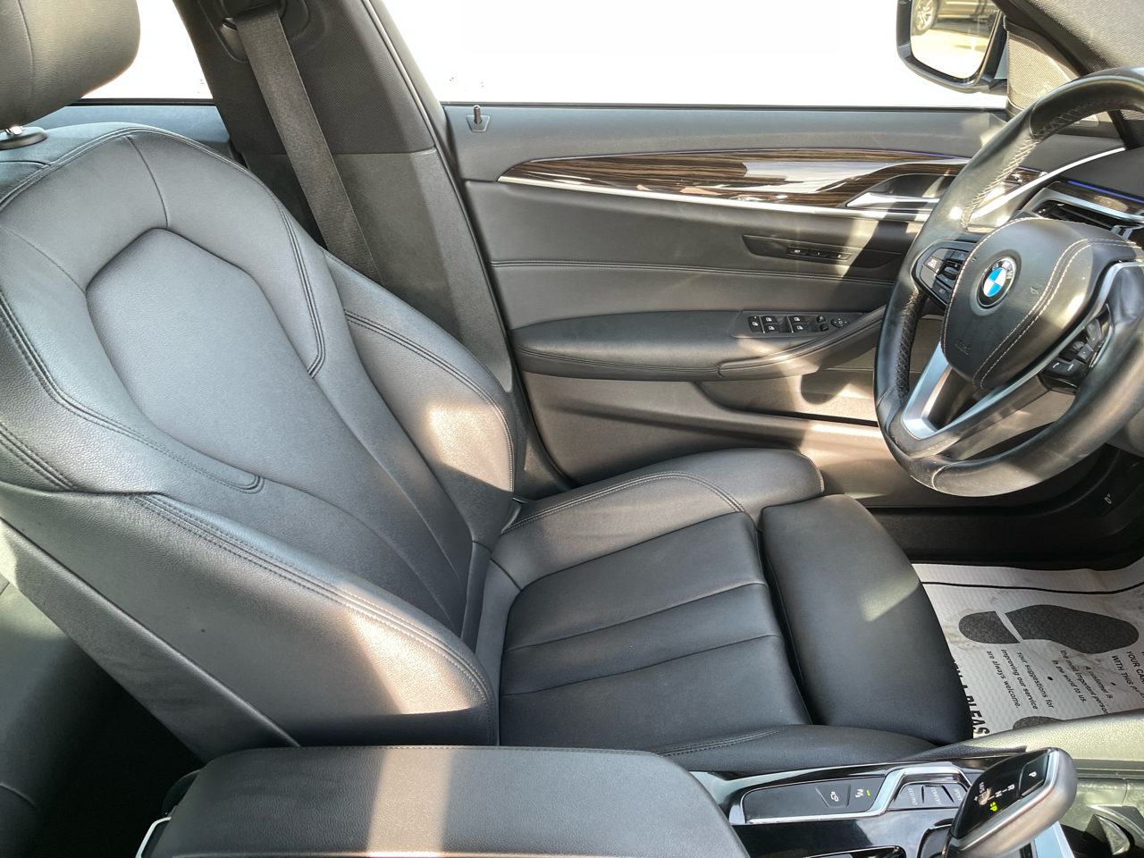 BMW 5 Series 530i Sedan 2019 BMW 5 Series 530i Sedan 2019