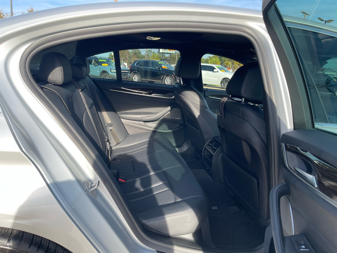 BMW 5 Series 530i Sedan 2019 BMW 5 Series 530i Sedan 2019