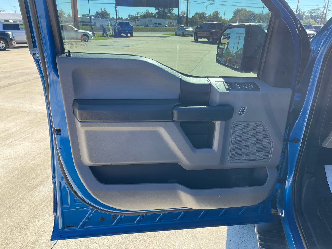 Ford F-150 XL 4WD SuperCrew 5.5' Box 2019