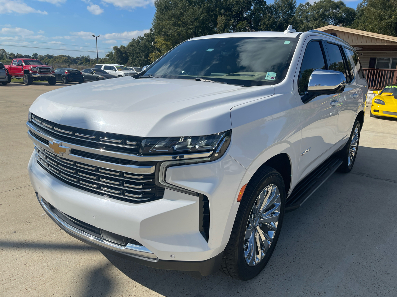 Chevrolet Tahoe 4WD 4dr Premier 2021