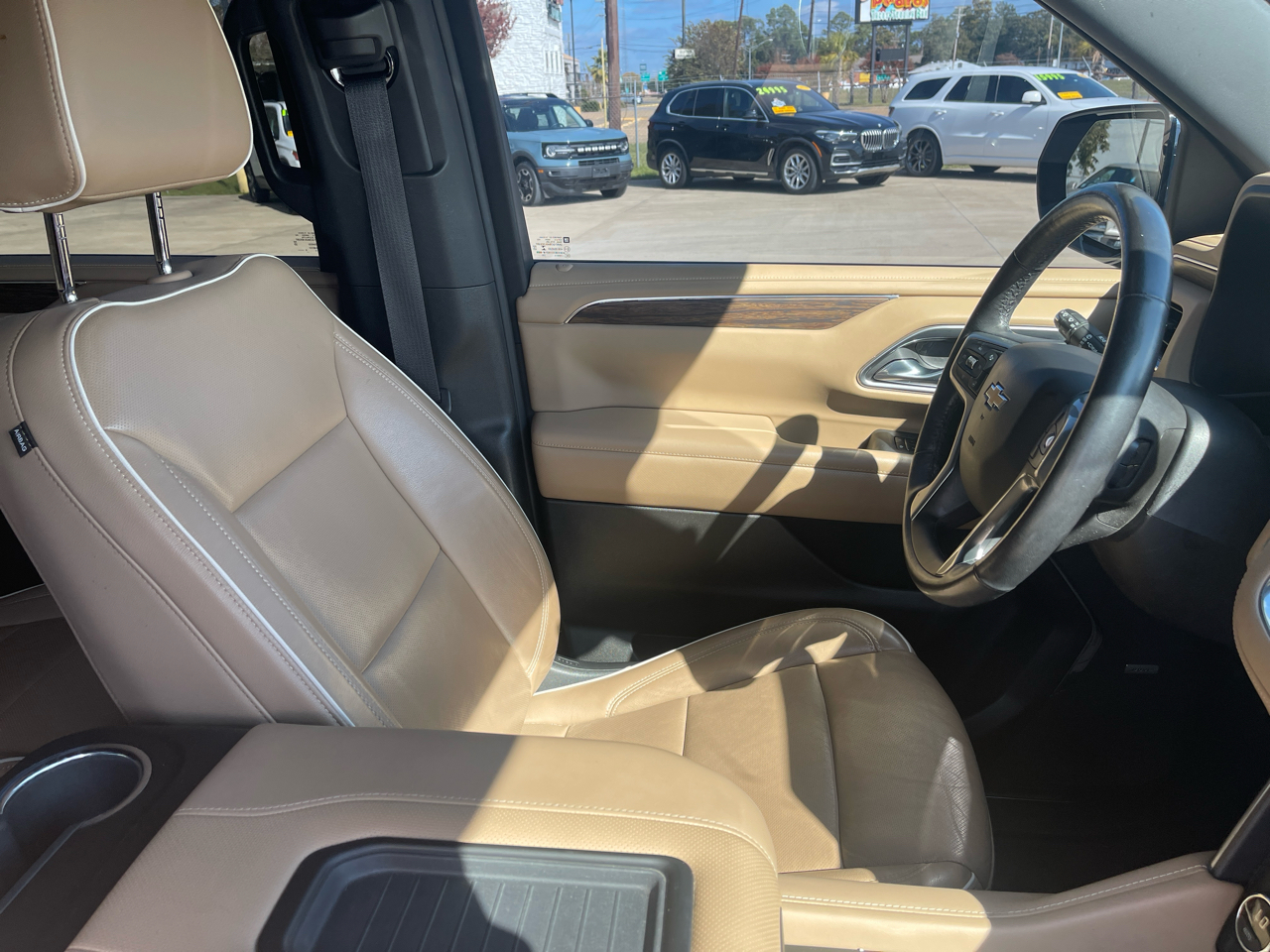 Chevrolet Tahoe 4WD 4dr Premier 2021