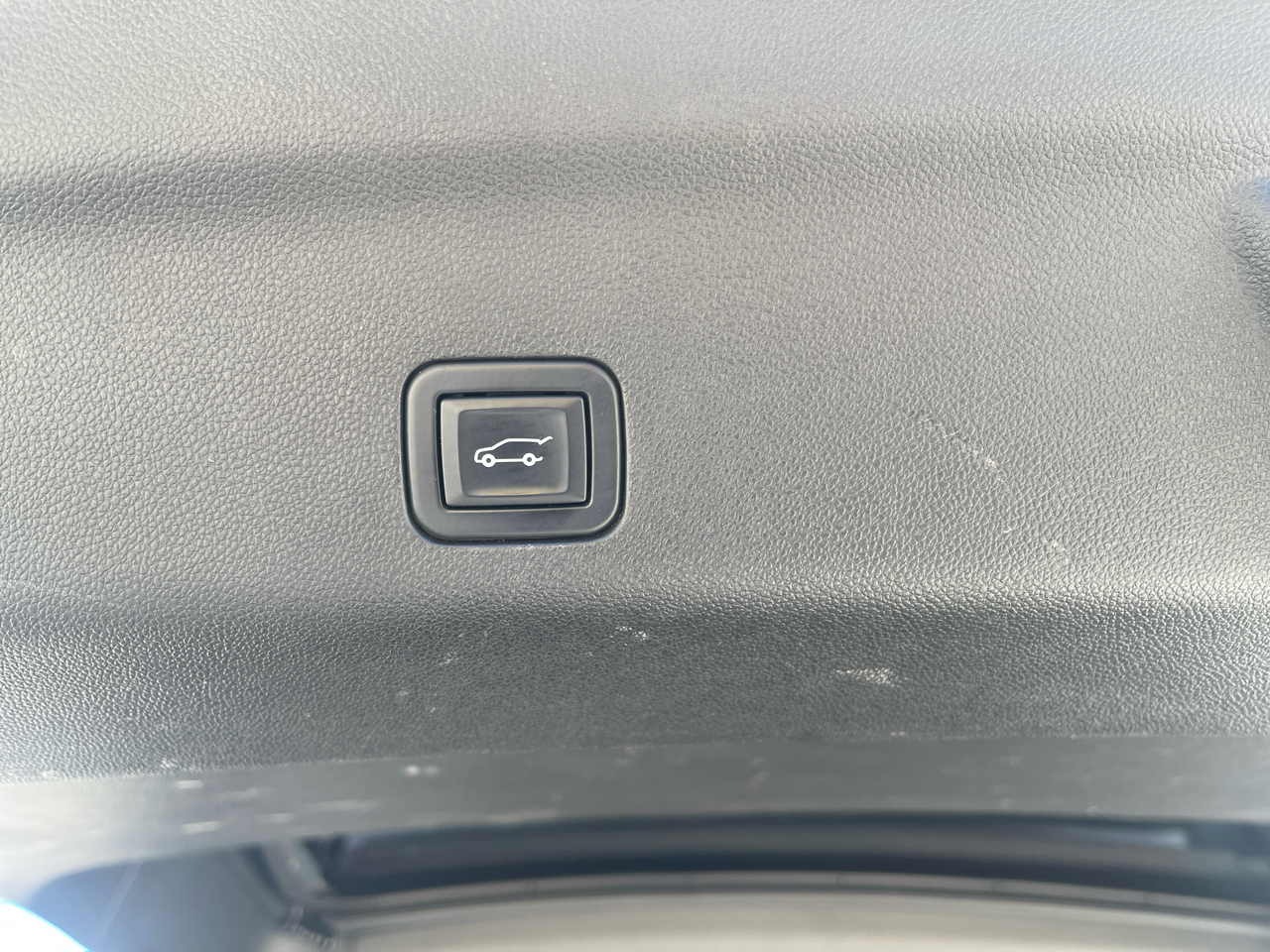 Chevrolet Tahoe 4WD 4dr Premier 2021