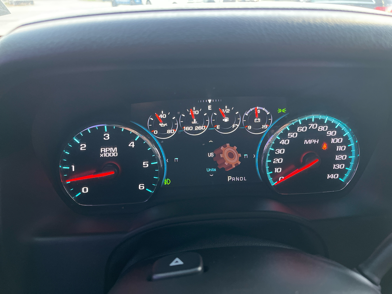 Chevrolet Suburban 4WD 4dr 1500 LT 2017