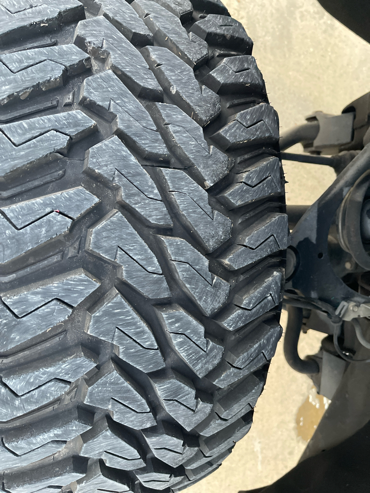 Chevrolet Suburban 4WD 4dr 1500 LT 2017