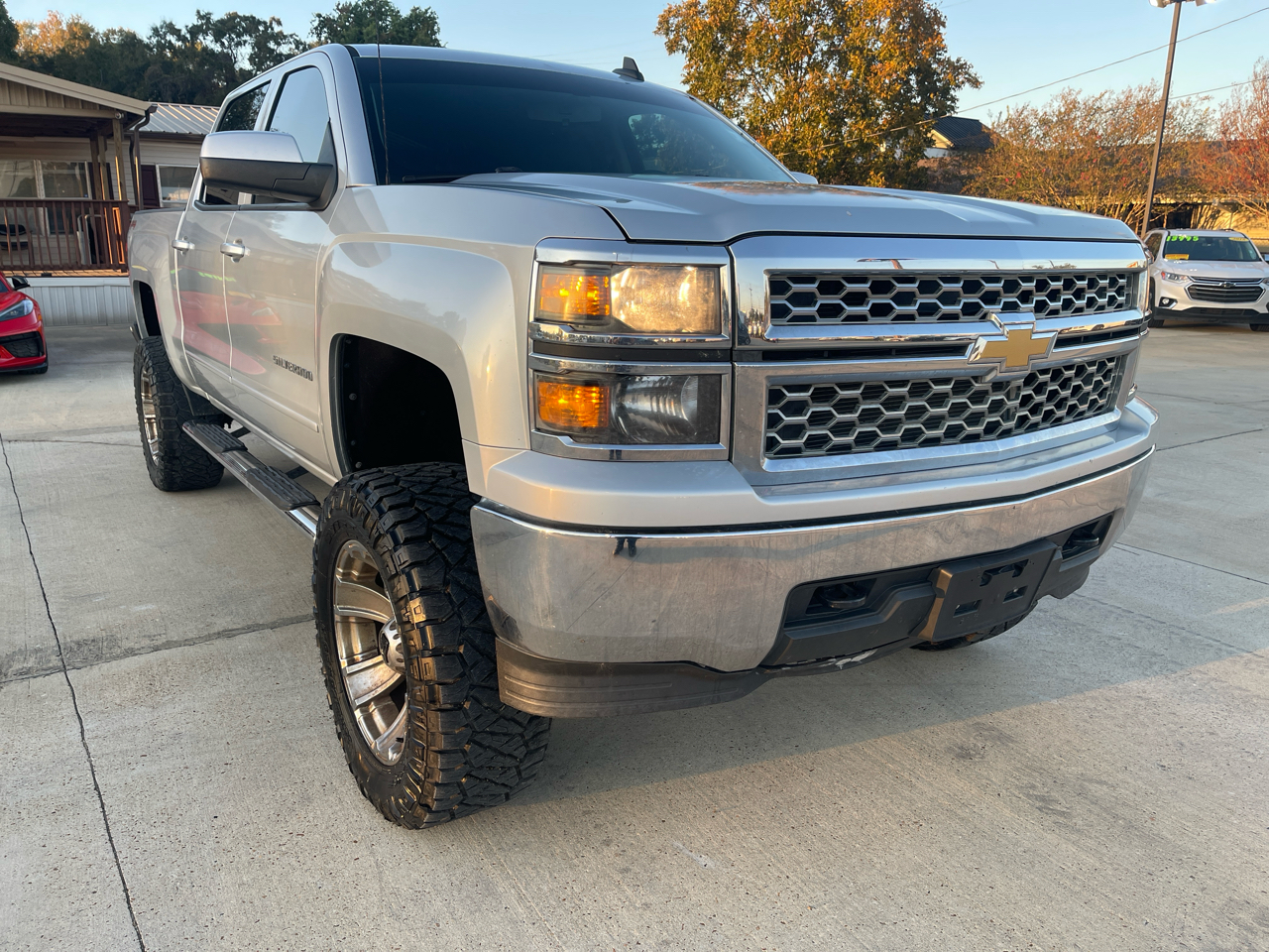 Chevrolet Silverado 1500 4WD Crew Cab 143.5" LT w/1LT 2015