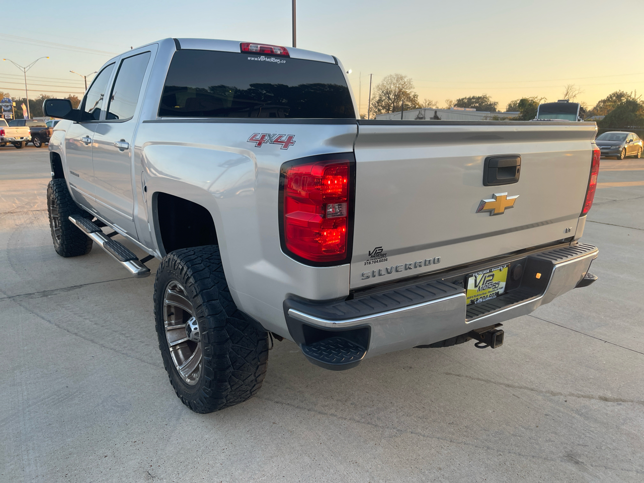 Chevrolet Silverado 1500 4WD Crew Cab 143.5" LT w/1LT 2015