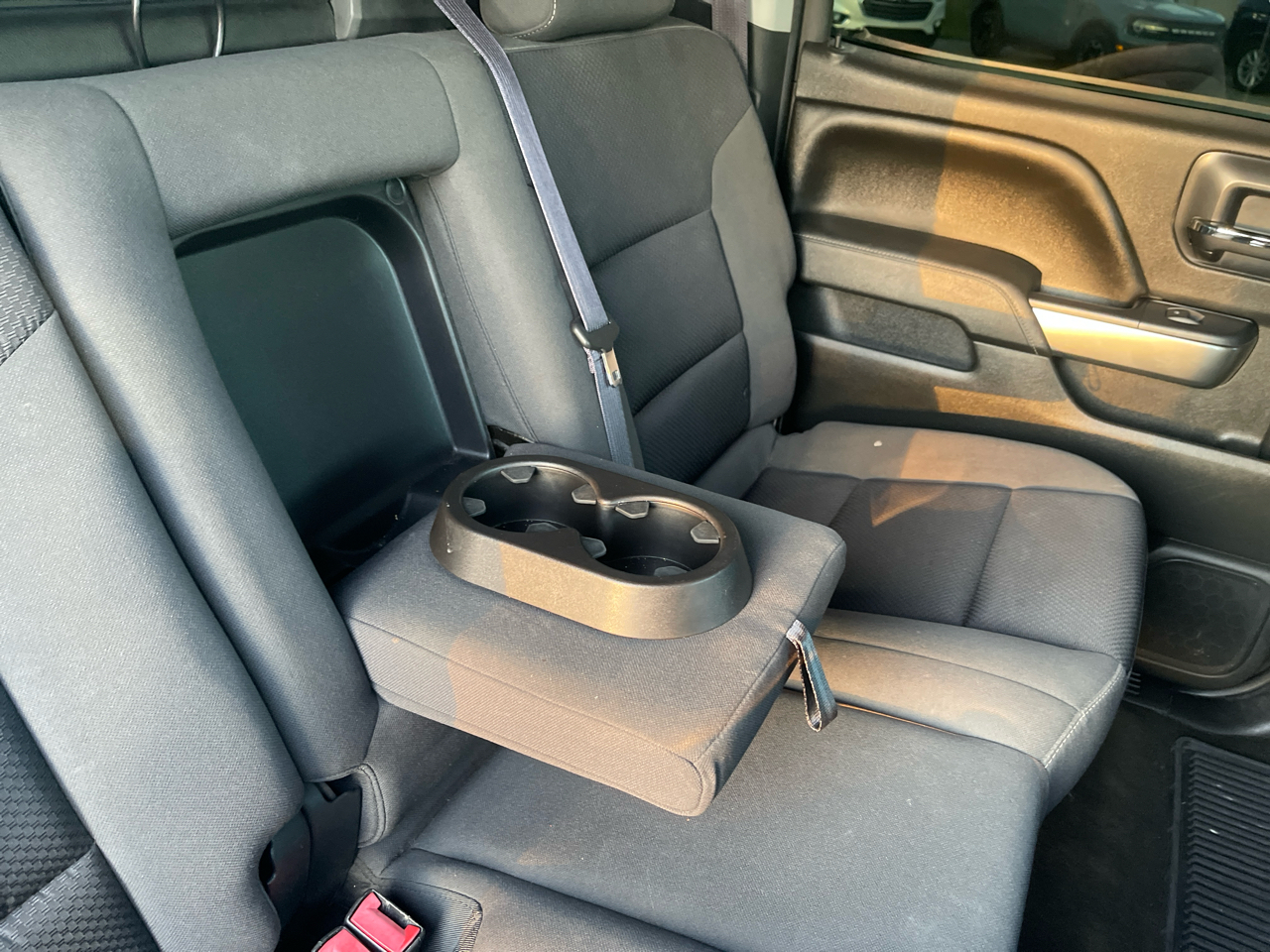 Chevrolet Silverado 1500 4WD Crew Cab 143.5" LT w/1LT 2015