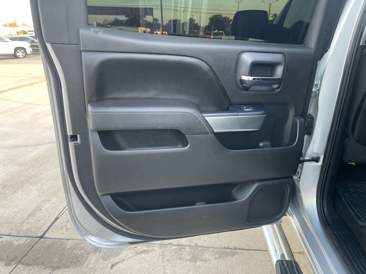 Chevrolet Silverado 1500 4WD Crew Cab 143.5" LT w/1LT 2015