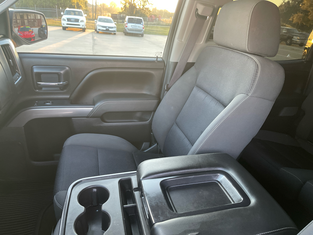 Chevrolet Silverado 1500 4WD Crew Cab 143.5" LT w/1LT 2015