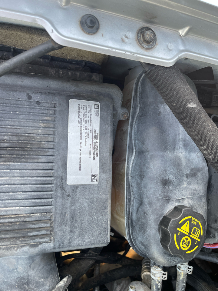 Chevrolet Silverado 1500 4WD Crew Cab 143.5" LT w/1LT 2015