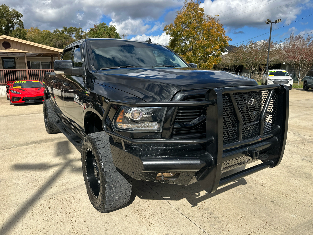 RAM 2500 Laramie 4x4 Crew Cab 6'4" Box 2018