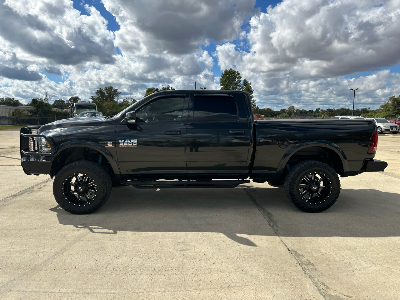 RAM 2500 Laramie 4x4 Crew Cab 6'4" Box 2018