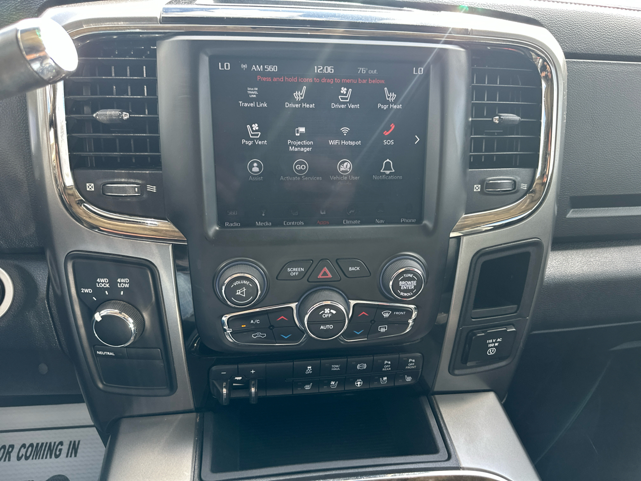 RAM 2500 Laramie 4x4 Crew Cab 6'4" Box 2018