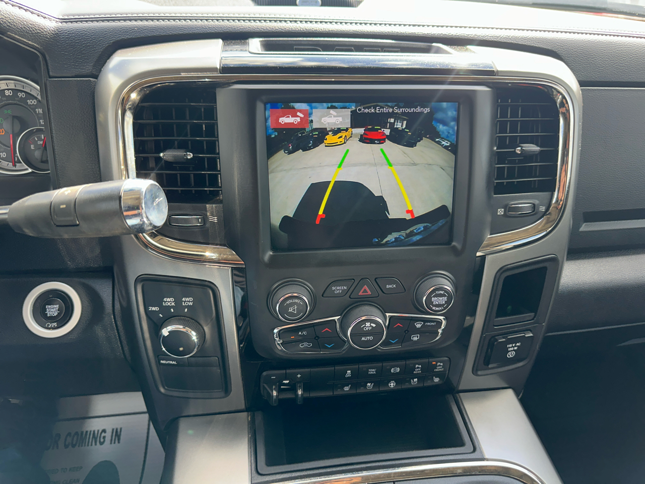 RAM 2500 Laramie 4x4 Crew Cab 6'4" Box 2018