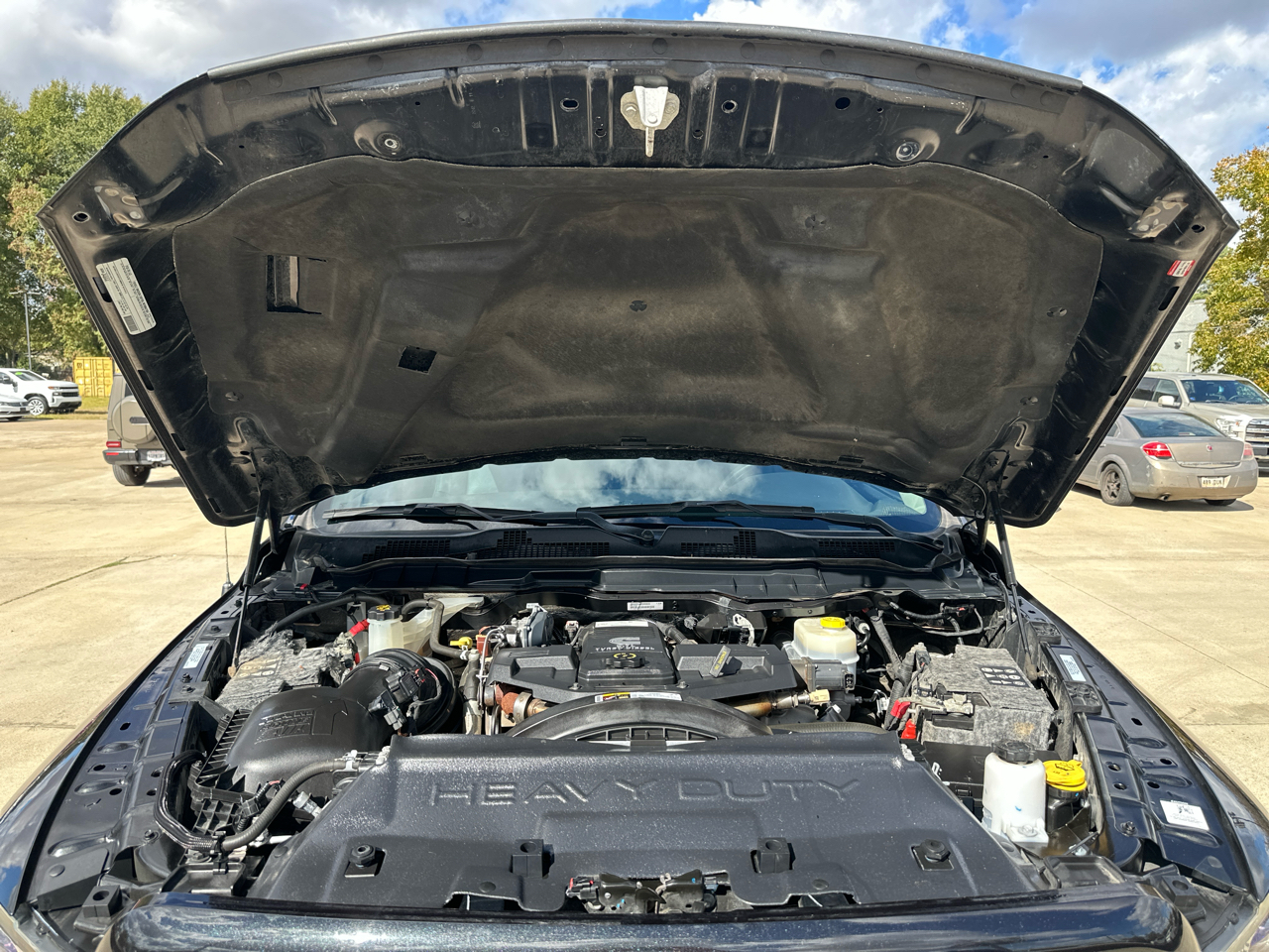 RAM 2500 Laramie 4x4 Crew Cab 6'4" Box 2018