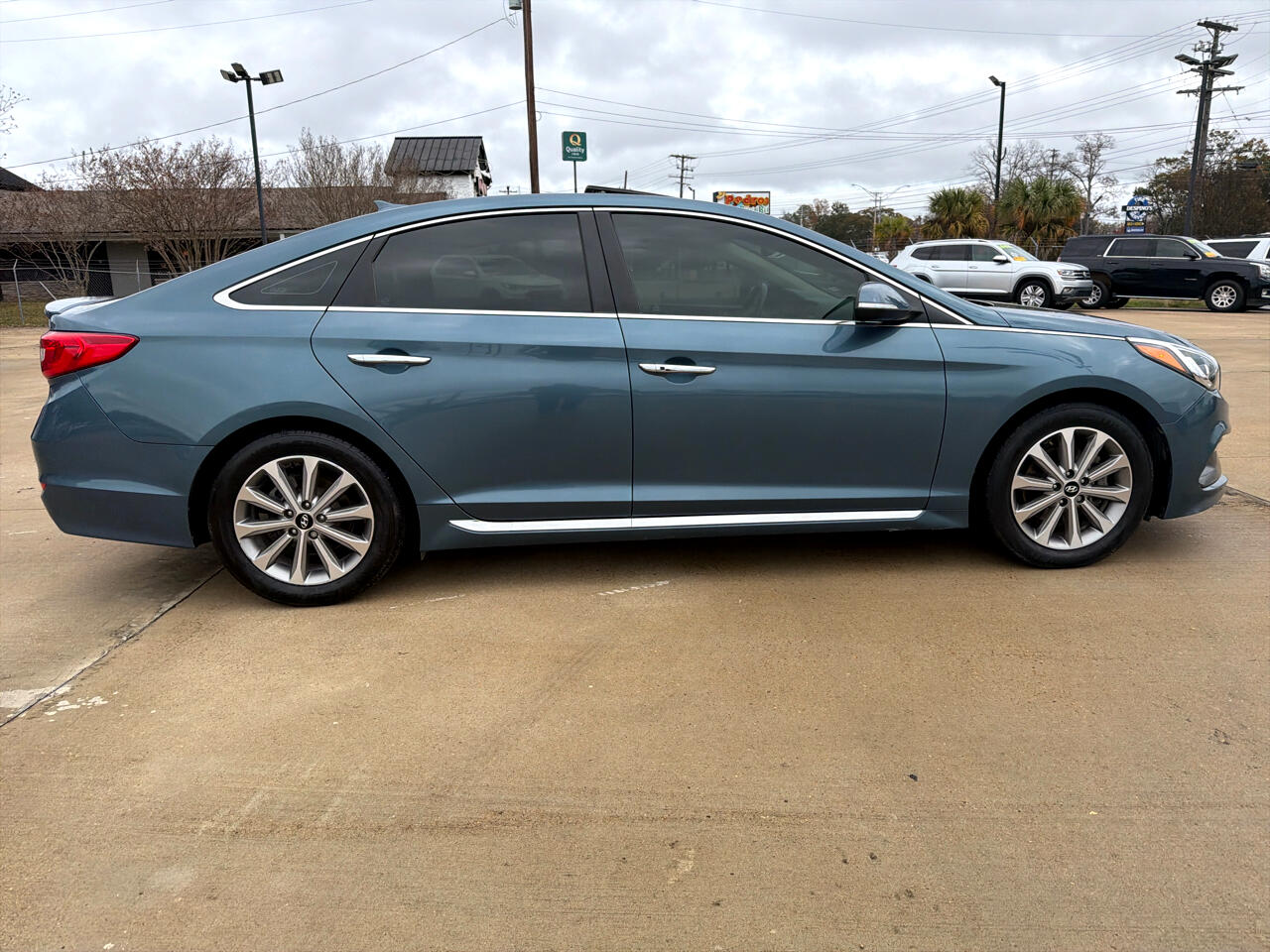 Hyundai Sonata Limited 2.4L 2017