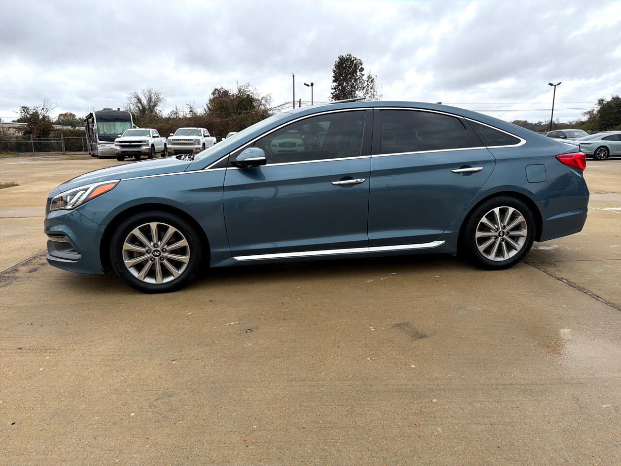 Hyundai Sonata Limited 2.4L 2017