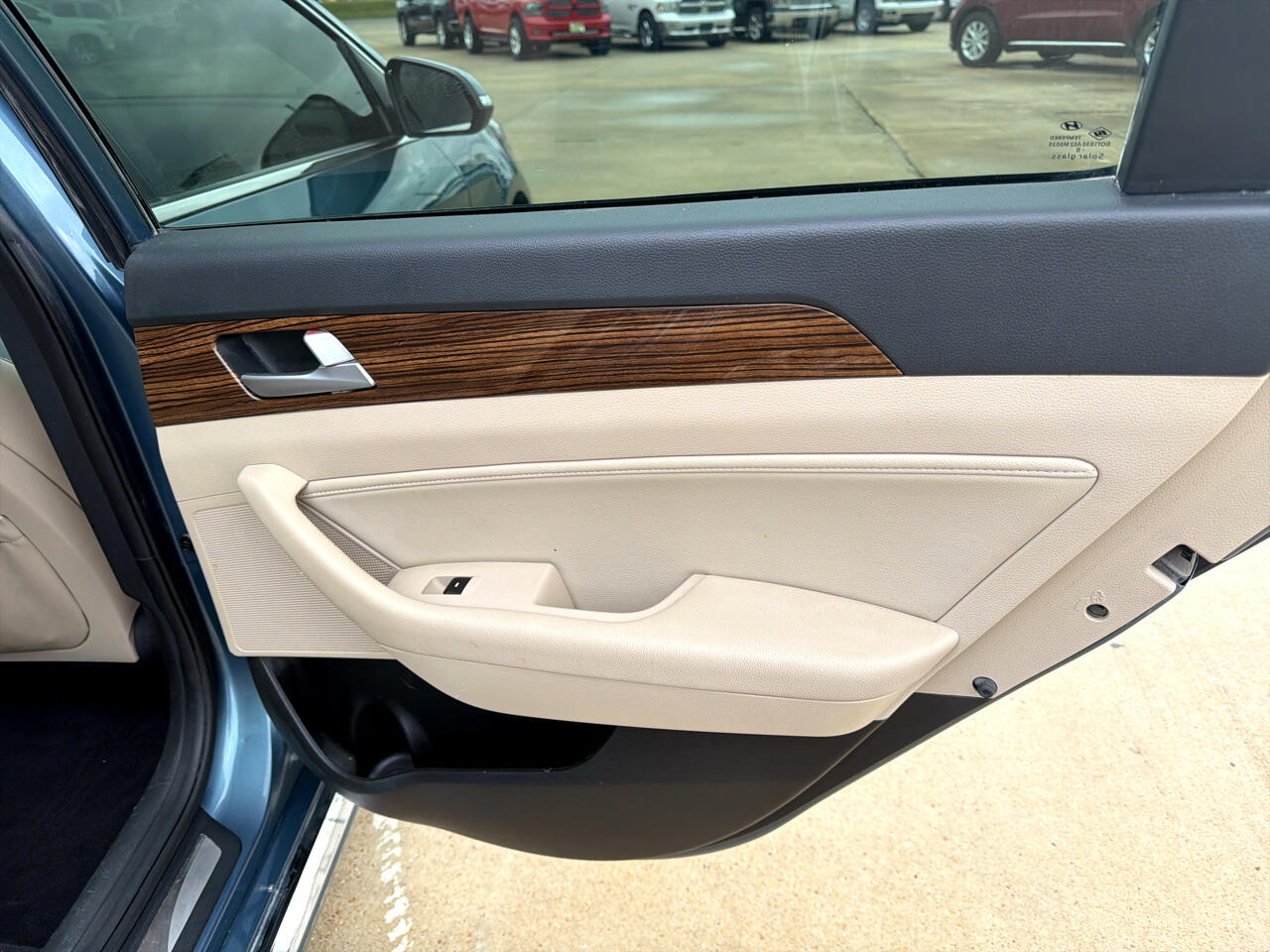 Hyundai Sonata Limited 2.4L 2017