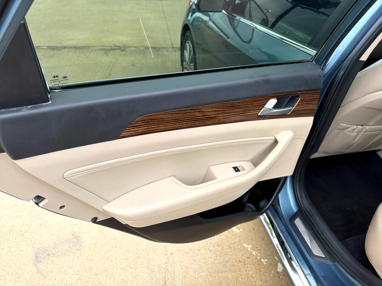 Hyundai Sonata Limited 2.4L 2017