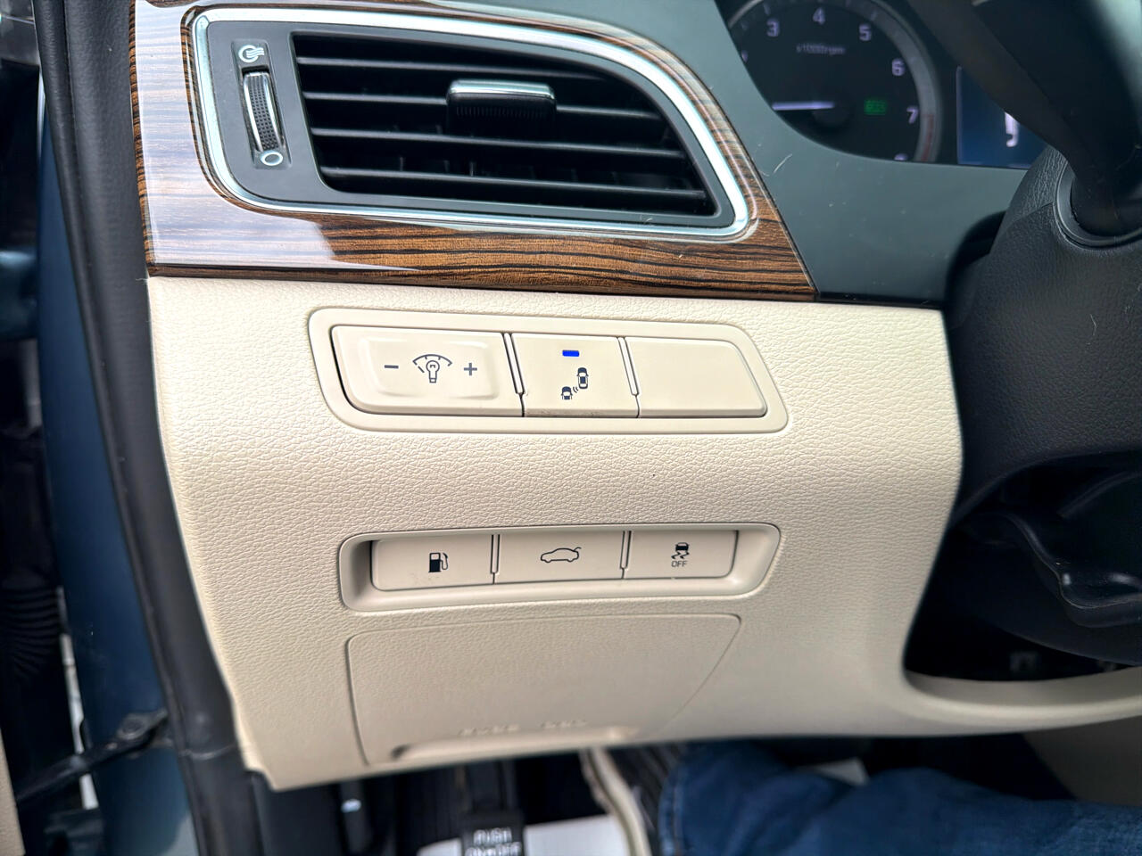 Hyundai Sonata Limited 2.4L 2017