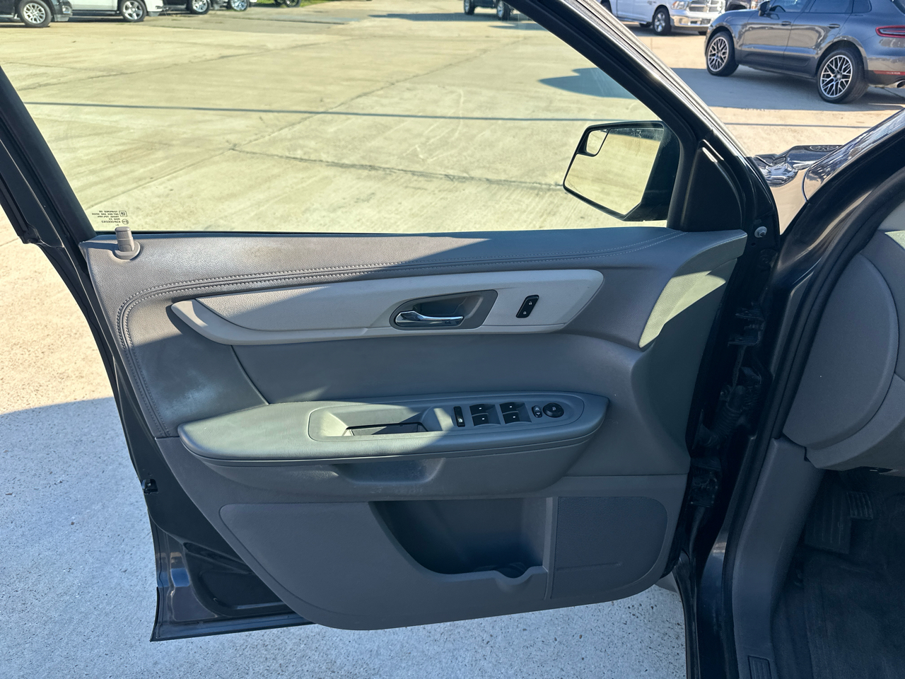 Chevrolet Traverse FWD 4dr LS 2014