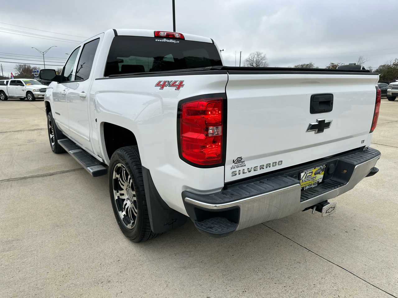 Chevrolet Silverado 1500 4WD Crew Cab 143.5" LT w/1LT 2017