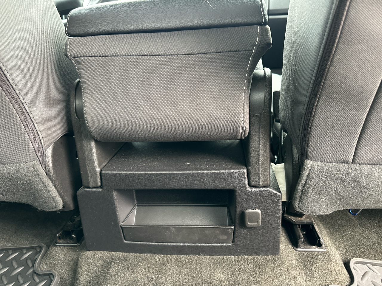 Chevrolet Silverado 1500 4WD Crew Cab 143.5" LT w/1LT 2017