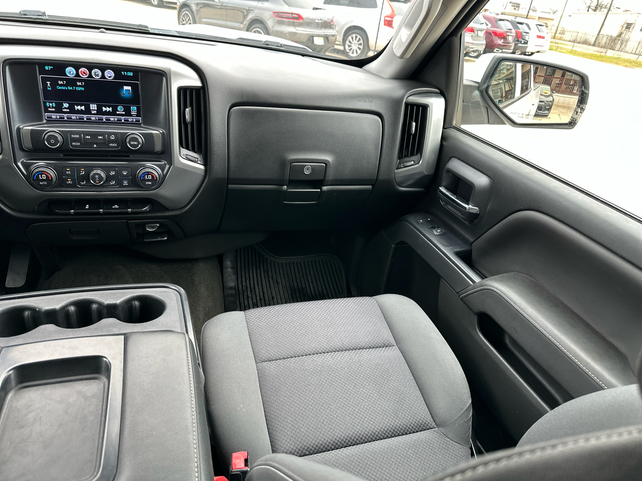 Chevrolet Silverado 1500 4WD Crew Cab 143.5" LT w/1LT 2017