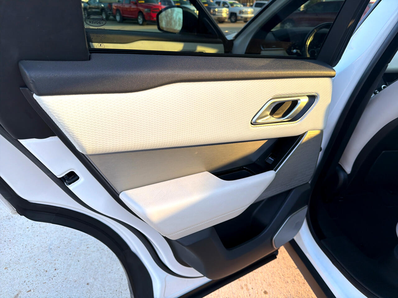 Land Rover Range Rover Velar P250 R-Dynamic SE 2019