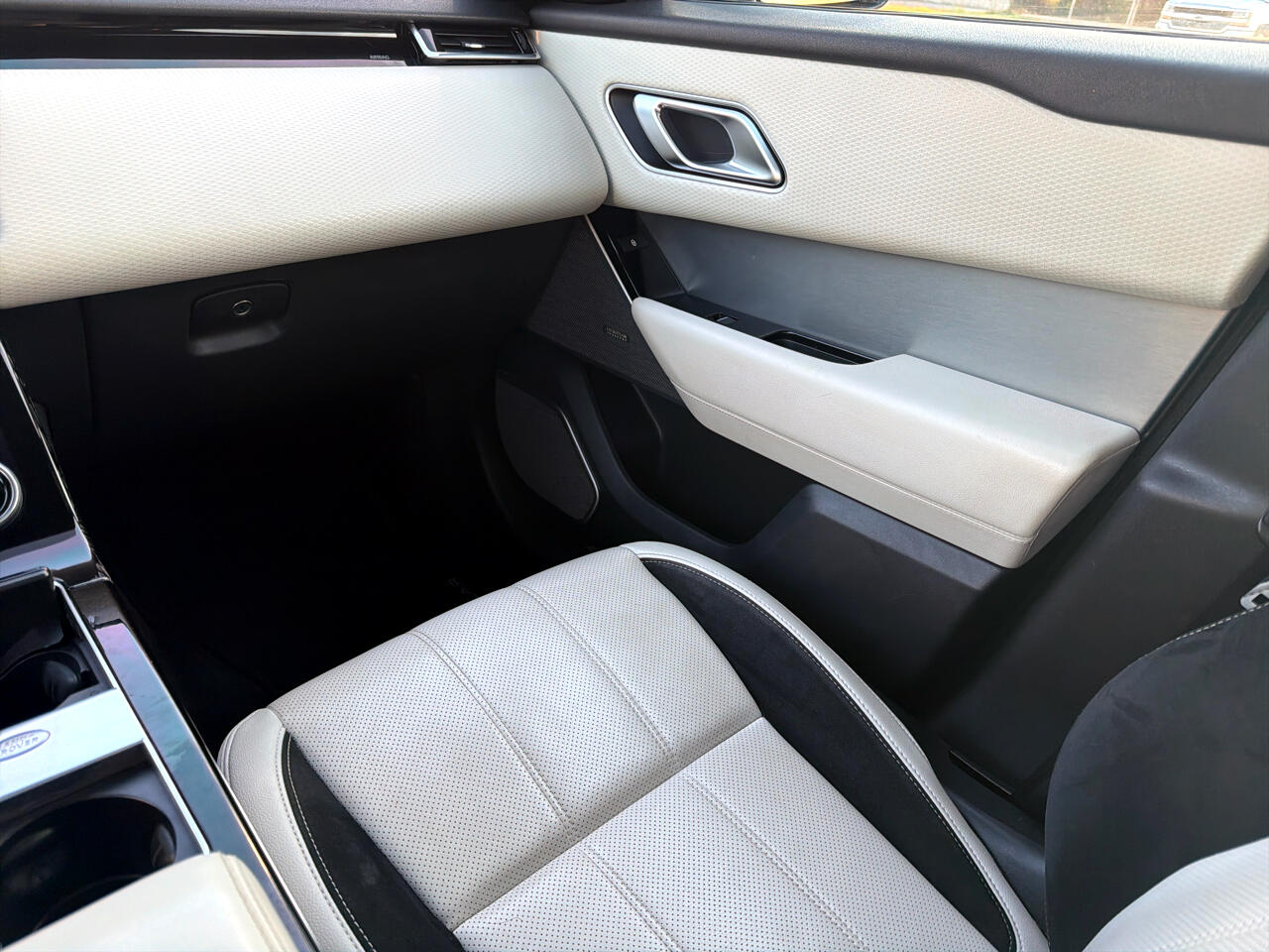 Land Rover Range Rover Velar P250 R-Dynamic SE 2019