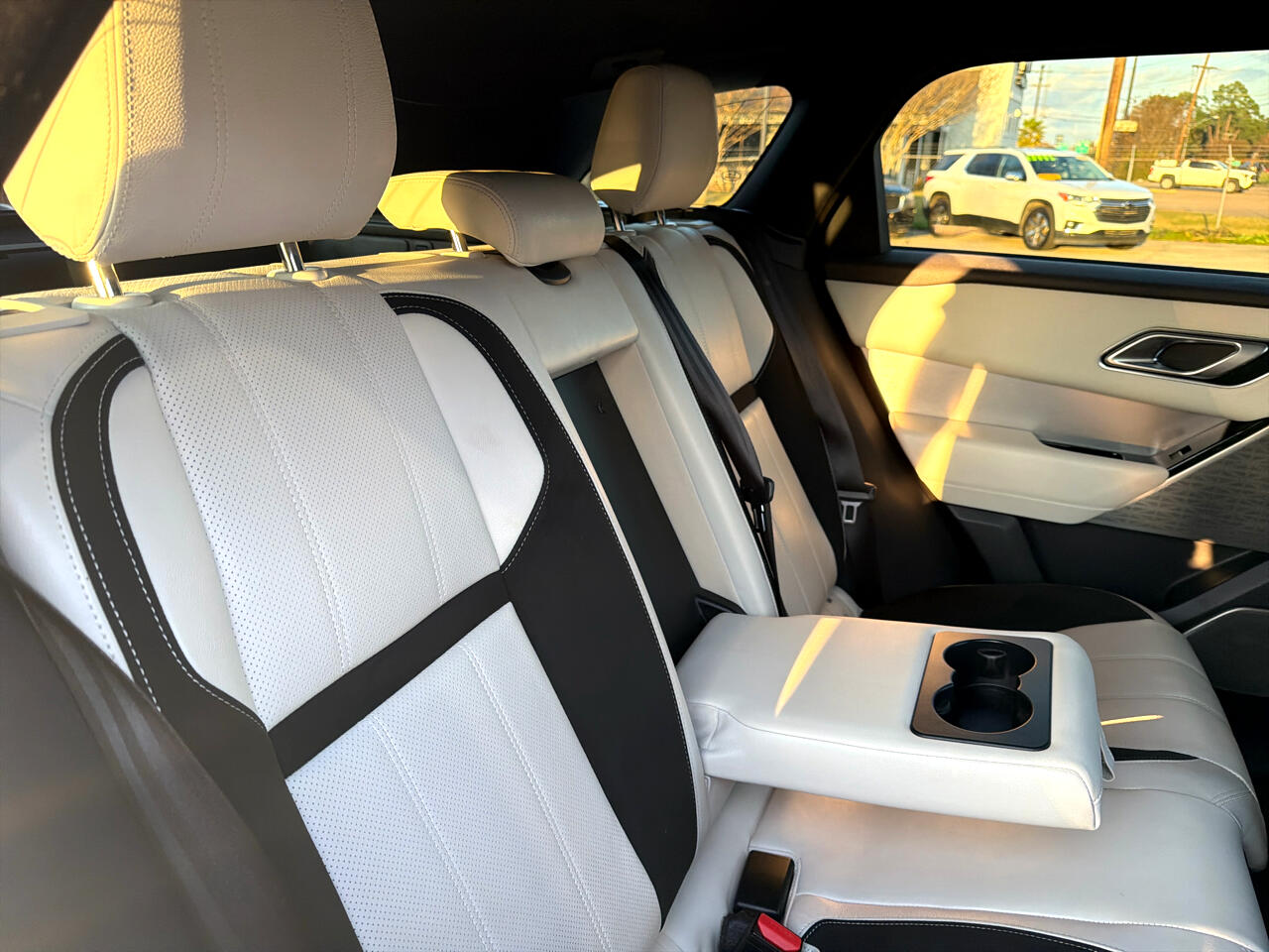 Land Rover Range Rover Velar P250 R-Dynamic SE 2019