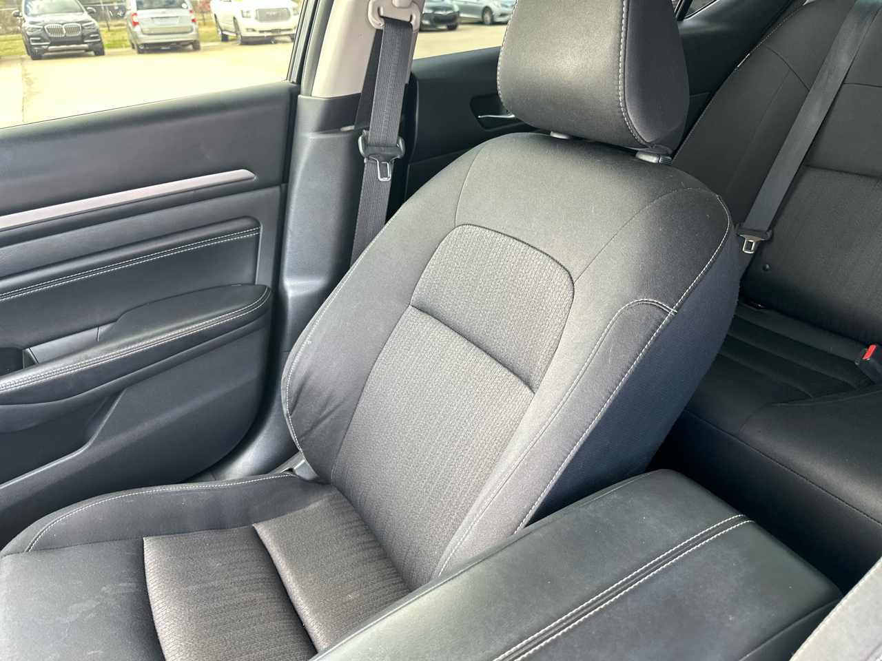 Nissan Altima 2.5 SV Sedan 2021