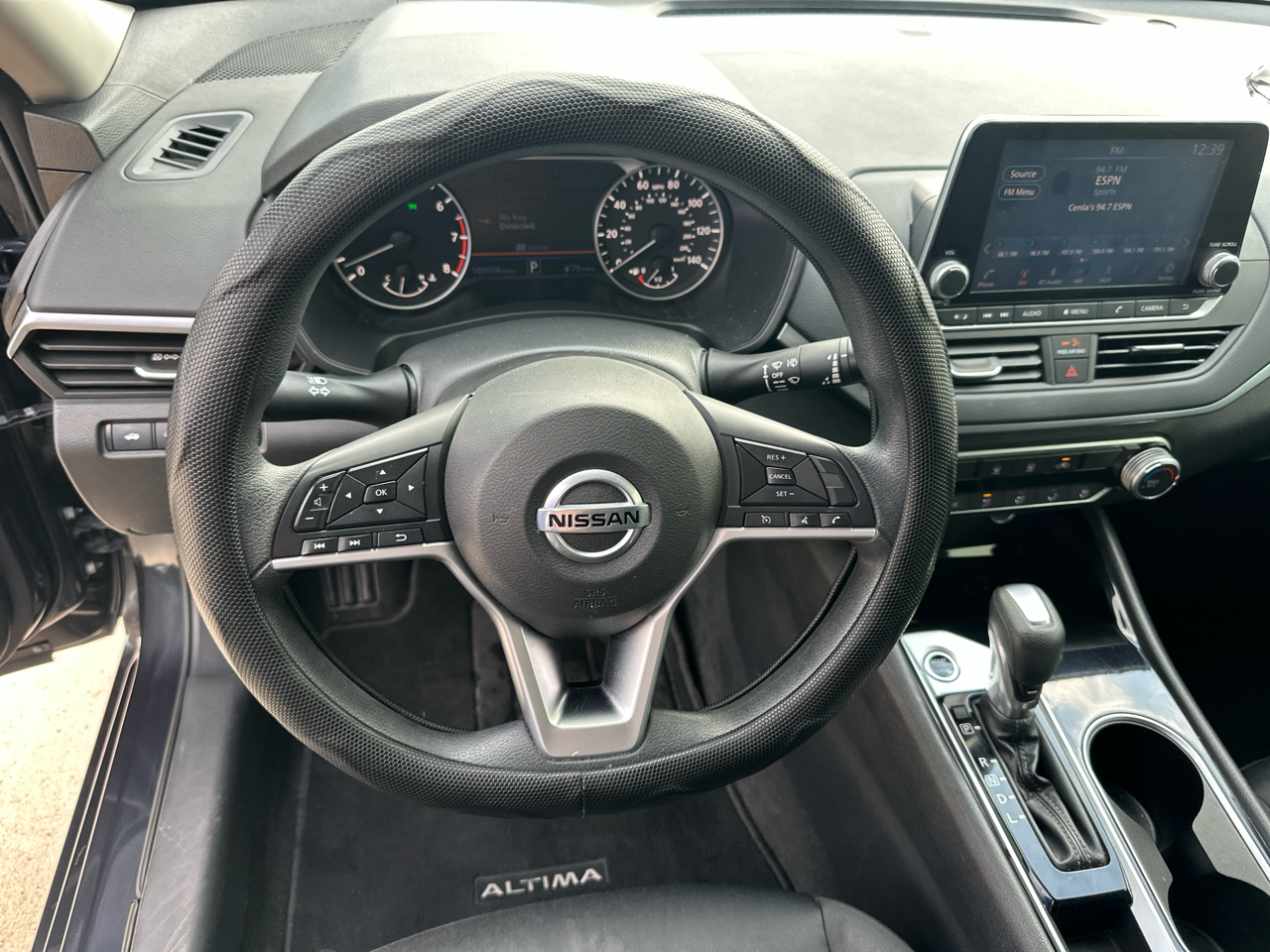 Nissan Altima 2.5 SV Sedan 2021
