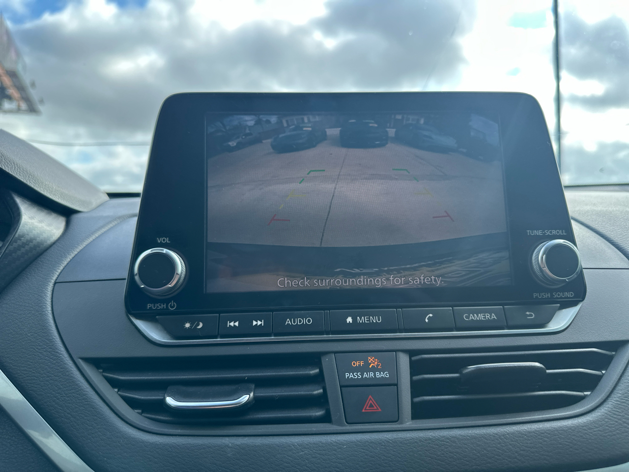 Nissan Altima 2.5 SV Sedan 2021