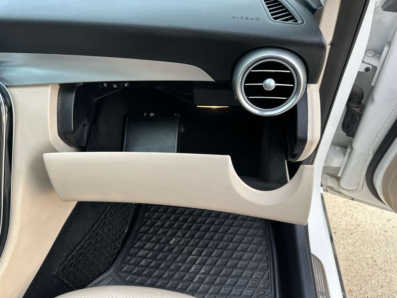 Mercedes-Benz C-Class 4dr Sdn C 300 4MATIC 2015